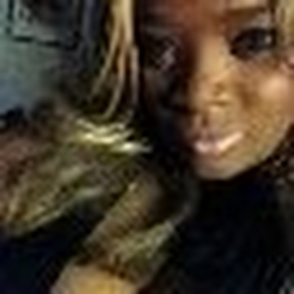 Meet your Posher, Beola - Picture 1 of 1